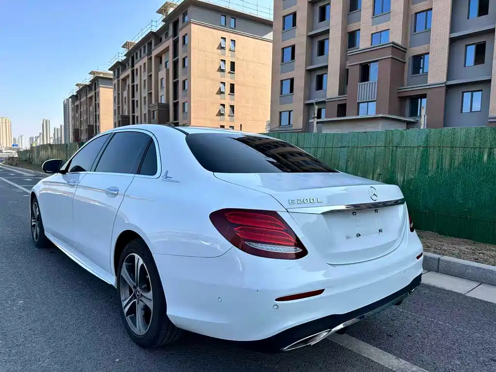 Mercedes-Benz E-Class 2018 facelift E 200 L sporty купить на сайте DeffCars