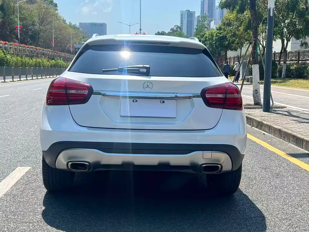 Mercedes-Benz GLA 2017 GLA 220 4MATIC luxury model купить на сайте DeffCars