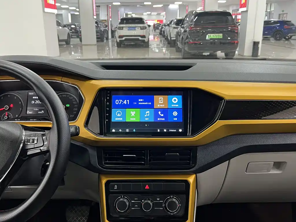 Tukai 2020 280TSI DSG Comfort Edition купить на сайте DeffCars