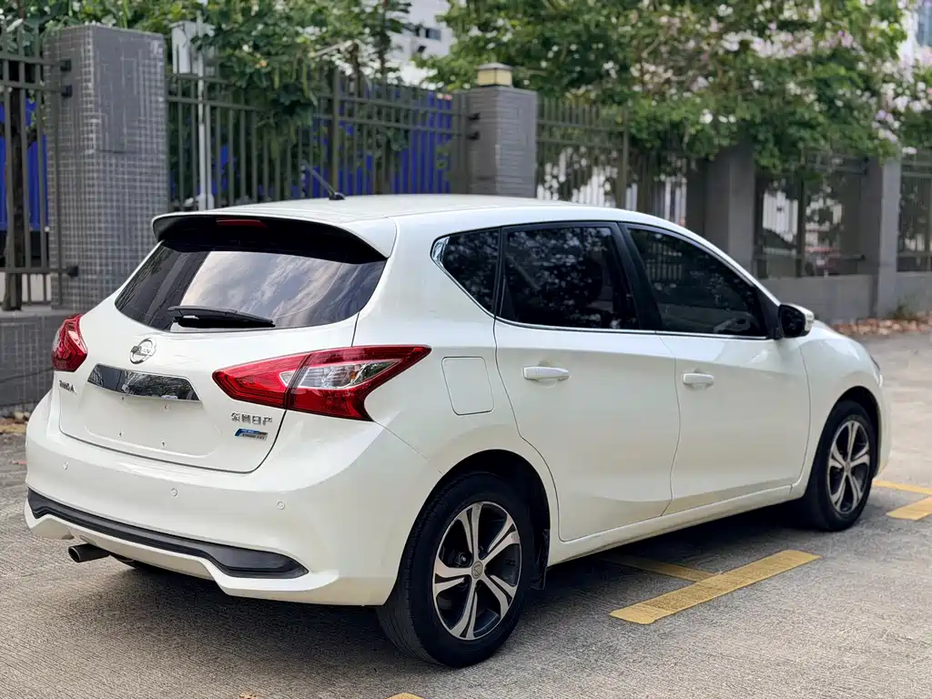 Tiida 2016 1.6L CVT Smart Travel Edition купить на сайте DeffCars