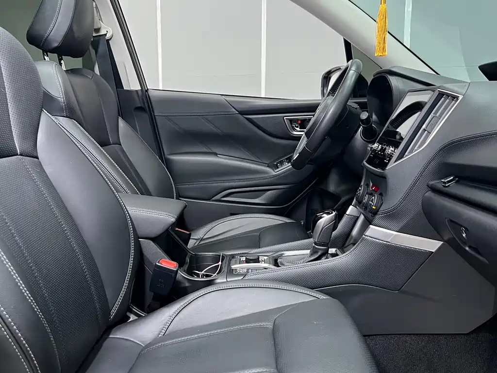 Forester 2020 2.0i Deluxe Edition купить на сайте DeffCars