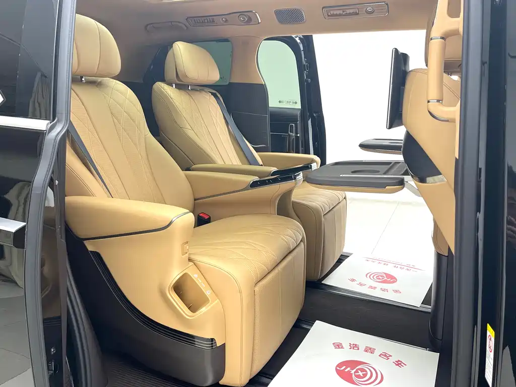 Denza D9 2025 DM-i smart driving version 1020 four-wheel drive flagship model купить на сайте DeffCars