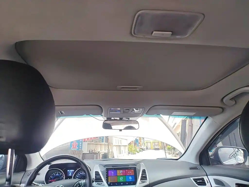 Elantra 2015 1.6L automatic premium model купить на сайте DeffCars