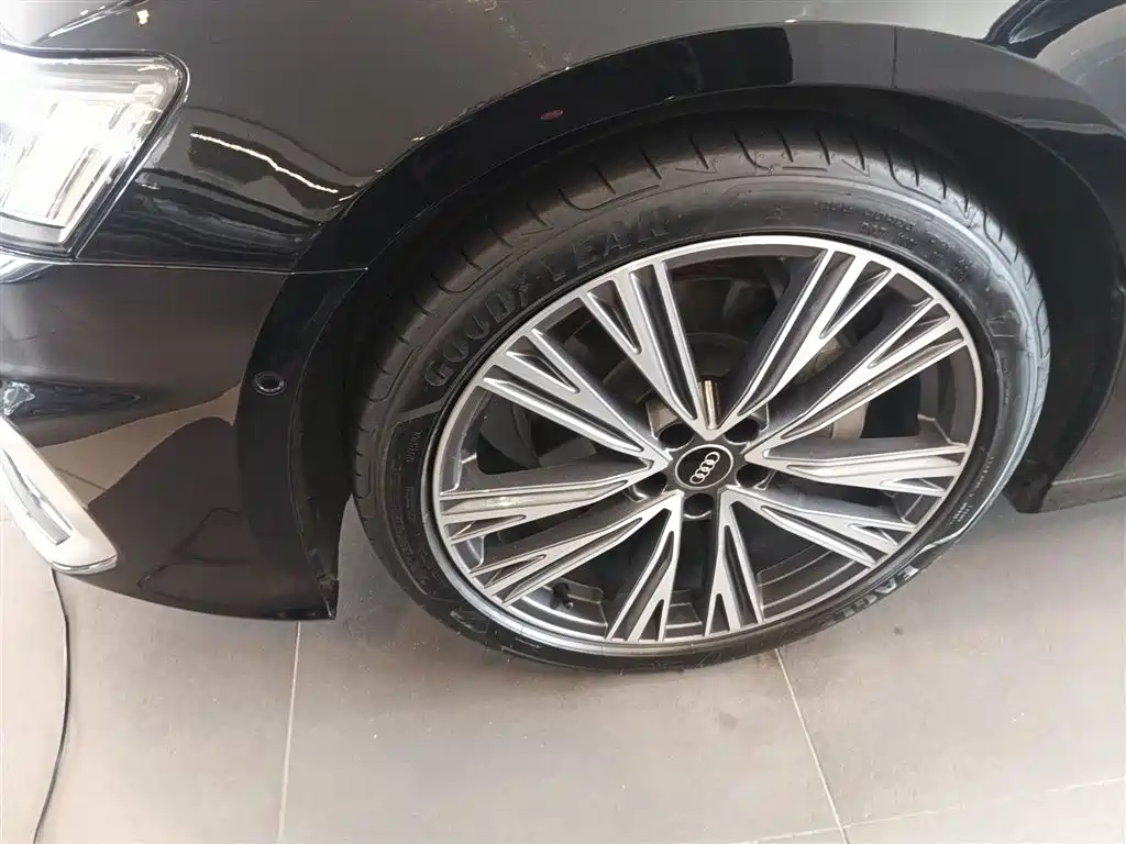 Audi A6L 2024 45 TFSI Premium Dynamic Model купить на сайте DeffCars