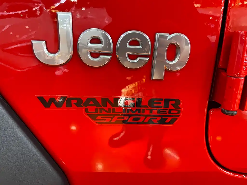 Wrangler 2019 2.0T Sahara four-door version National V купить на сайте DeffCars