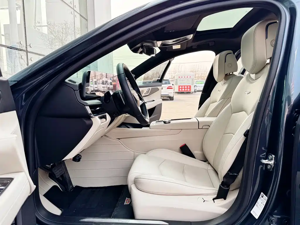 Cadillac CT6 2023 28T luxury model купить на сайте DeffCars