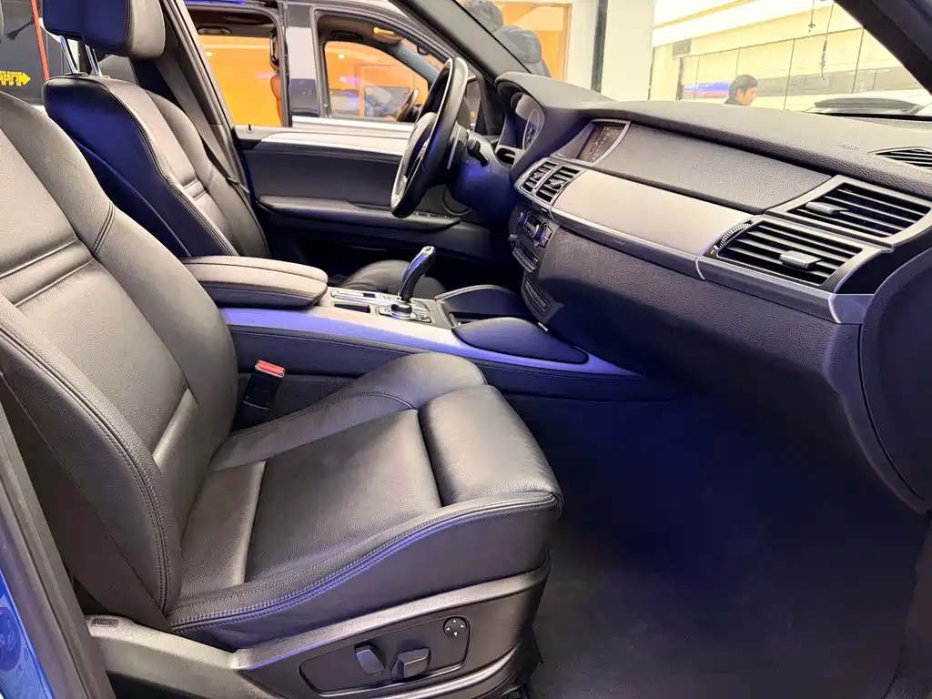 BMW X5 M 2010 X5 M купить на сайте DeffCars