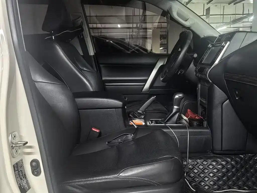 Prado 2018 3.5L automatic TX-L rear mounted spare tire купить на сайте DeffCars