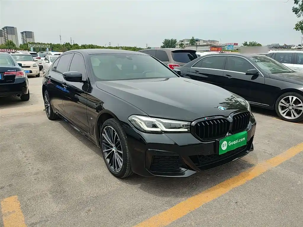 BMW 5 Series 2022 facelift 2 530Li leading M sports package купить на сайте DeffCars
