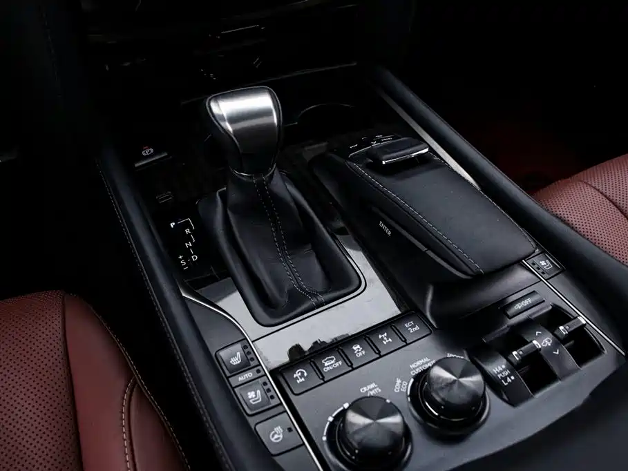 Lexus LX 2019 570 Dynamic Luxury Edition купить на сайте DeffCars