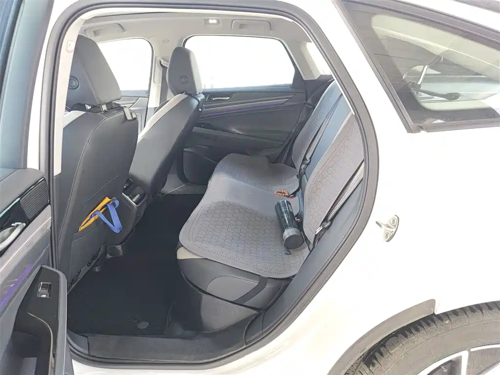 Volkswagen ID.7 VIZZION 2024 First Edition купить на сайте DeffCars