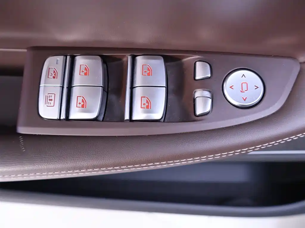 BMW 7 Series 2019 730Li M Sports Package купить на сайте DeffCars