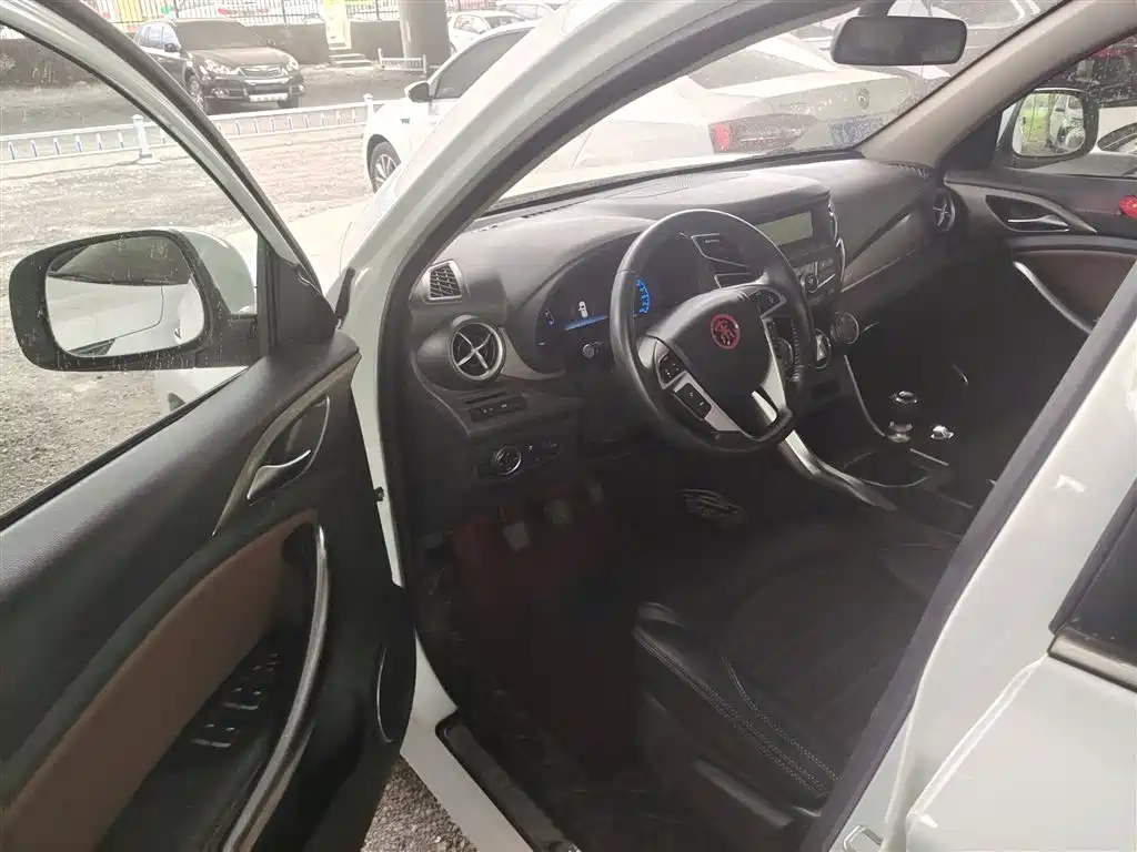 Song 2018 1.5TI manual aggressive model купить на сайте DeffCars