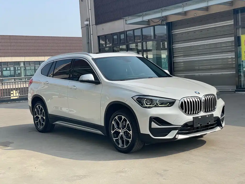 BMW X1 2022 sDrive20Li Fashion Model купить на сайте DeffCars
