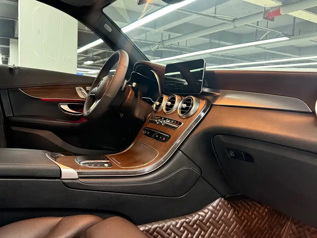 Mercedes-Benz GLC 2021 GLC 300 L 4MATIC Dynamic купить на сайте DeffCars