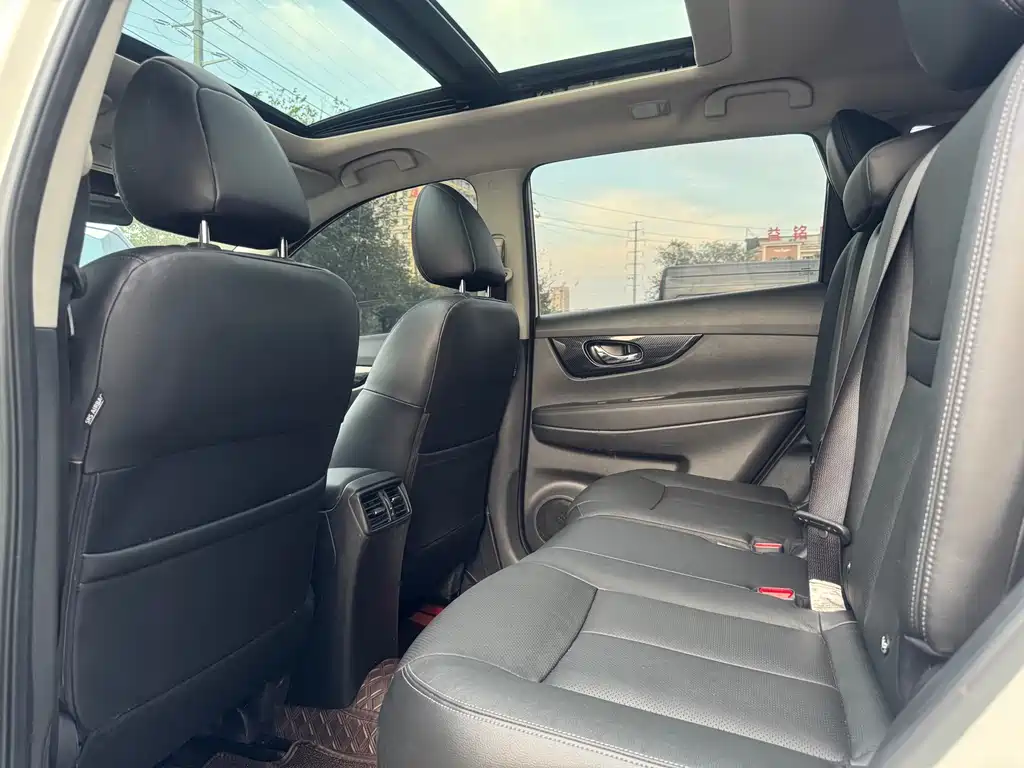 X-Trail 2021 2.5L CVT 4WD XL ITS 3rows seven-seat luxury pilot version купить на сайте DeffCars