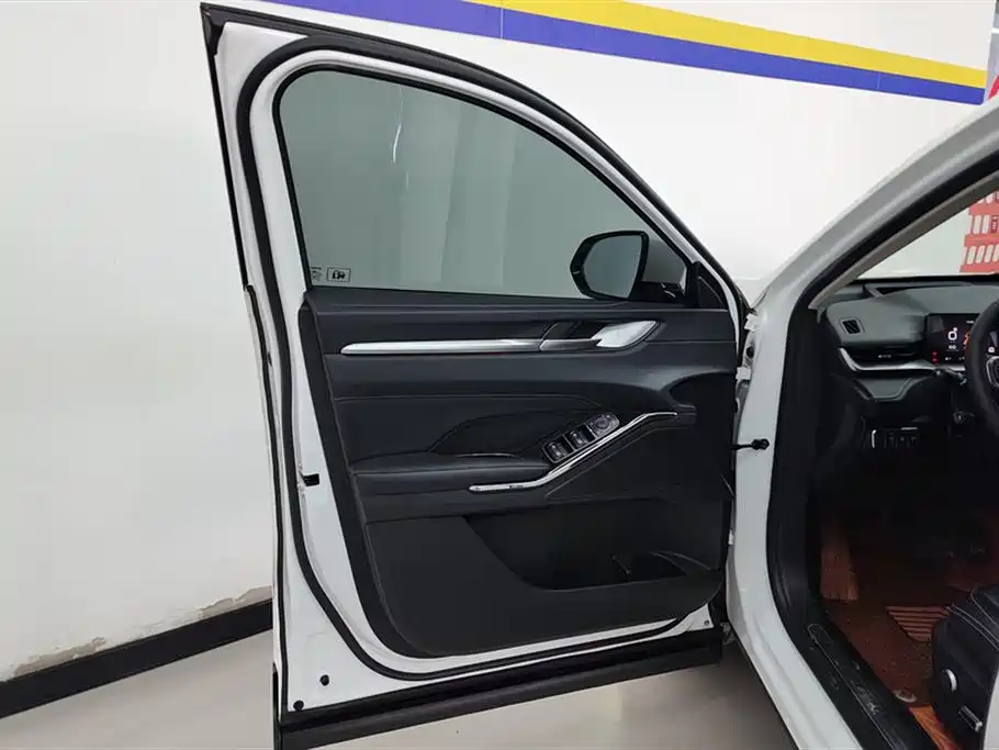 Haval H6 2021 third generation 1.5T automatic two-wheel drive Supreme купить на сайте DeffCars