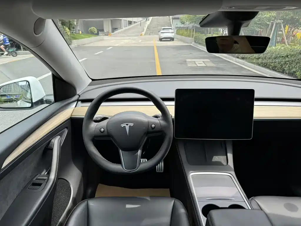 Model Y 2022 Performance high-performance all-wheel drive version купить на сайте DeffCars