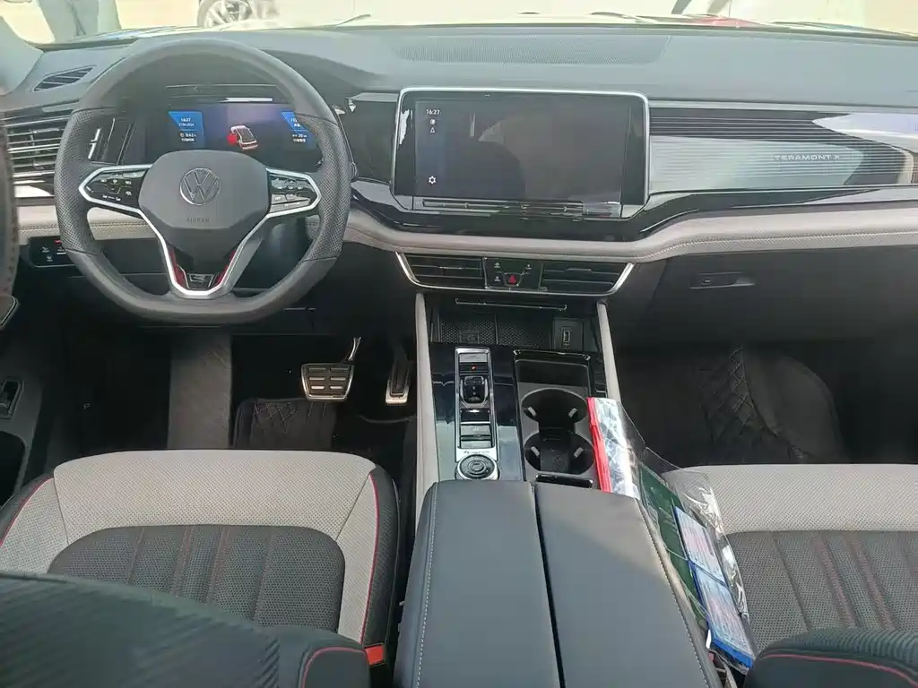 Touron 2024 Touron X 380TSI four-wheel drive Longxiang version купить на сайте DeffCars