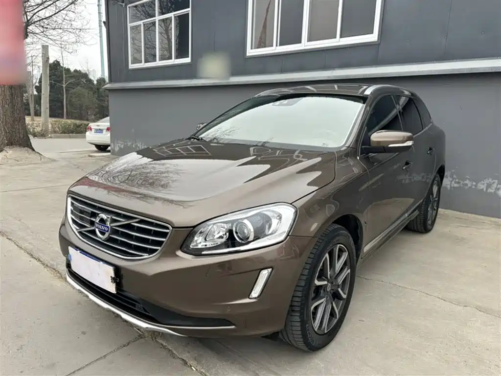 Volvo XC60 2017 T5 AWD Zhiyuan upgraded version купить на сайте DeffCars