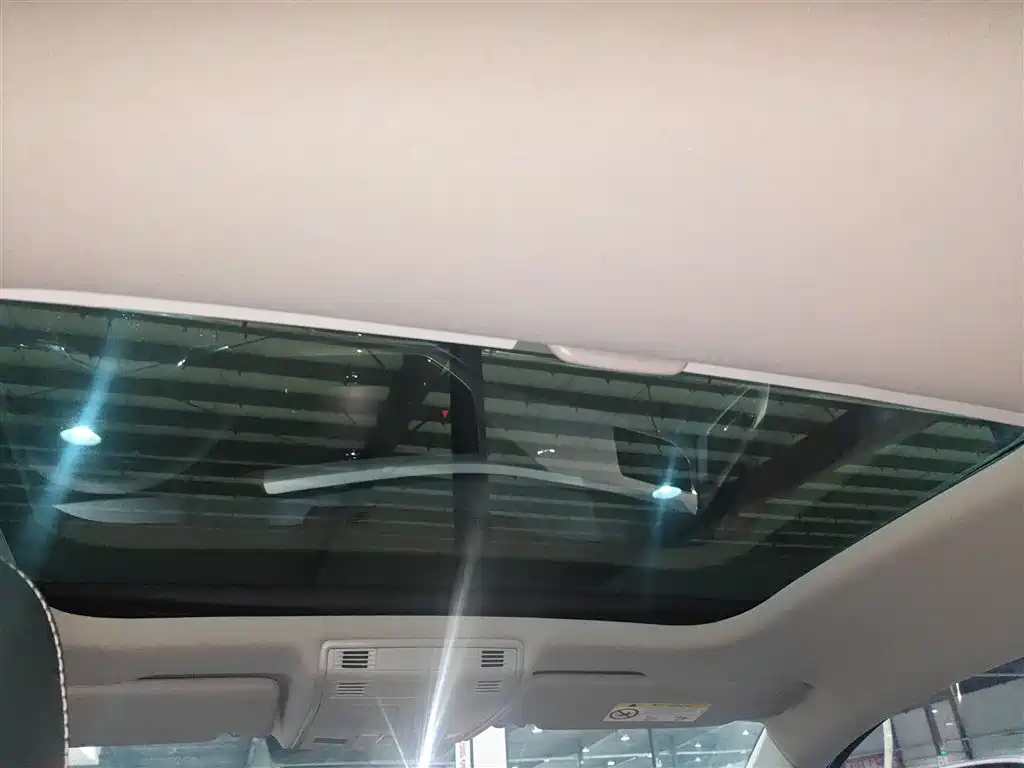 Polo 2019 Plus 1.5L Automatic Colorful Technology Edition купить на сайте DeffCars