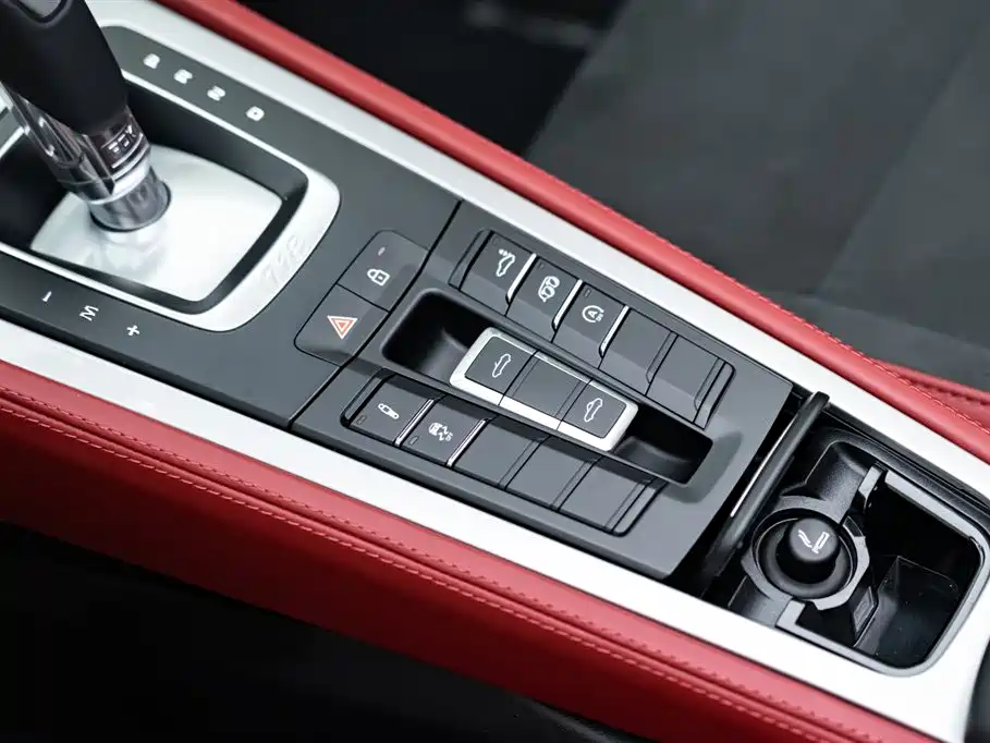 Porsche 718 2022 Spyder 2.0T купить на сайте DeffCars