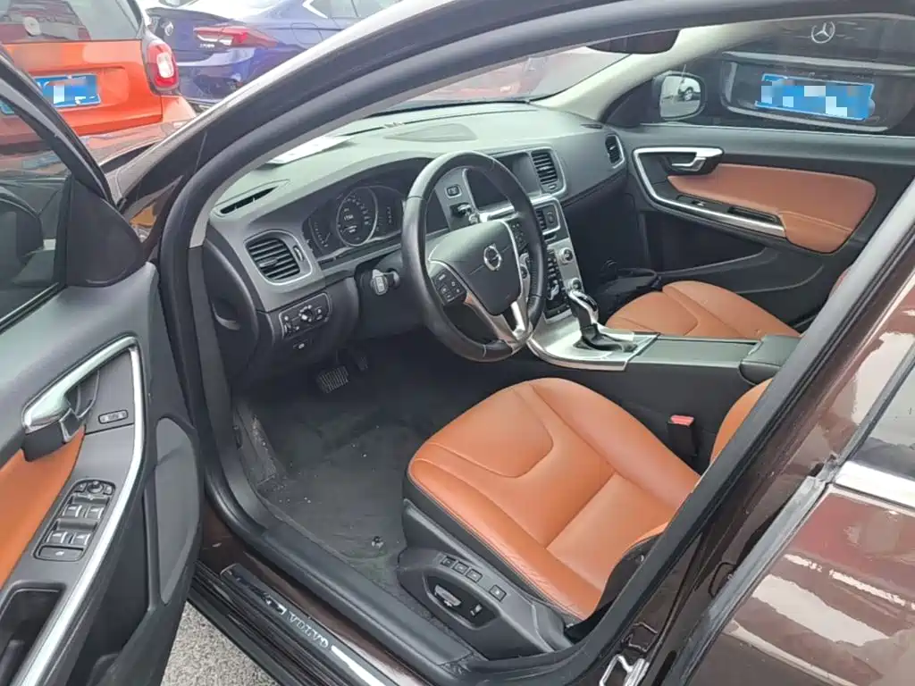 Volvo S60 2019 S60L T3 Smart Edition купить на сайте DeffCars