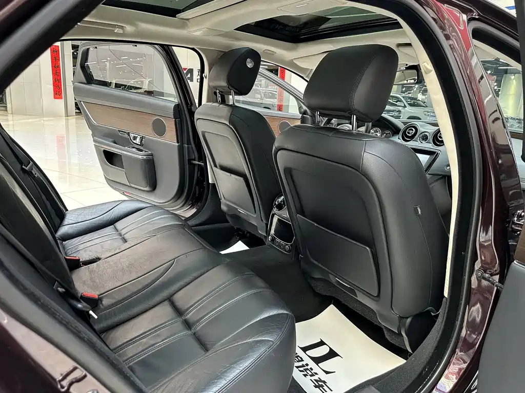 Jaguar XJ 2016 XJL 3.0 SC two-wheel drive elegant business version купить на сайте DeffCars