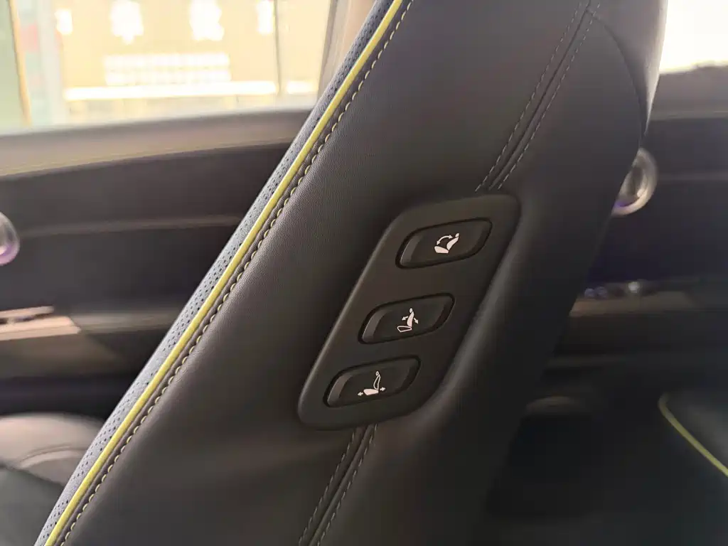 Genesis GV60 2023 dual-motor four-wheel drive high-performance flagship version купить на сайте DeffCars