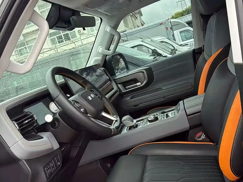 Beijing off-road BJ40 extended range 2025 standard version купить на сайте DeffCars