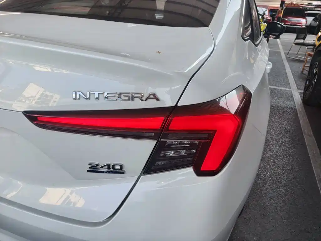 Integra 2023 240TURBO CVT Leading Edition купить на сайте DeffCars