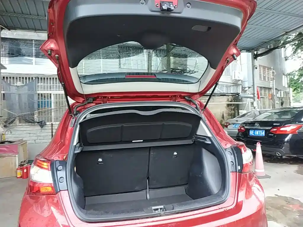 Tiida 2021 1.6L CVT Smart Travel Edition купить на сайте DeffCars