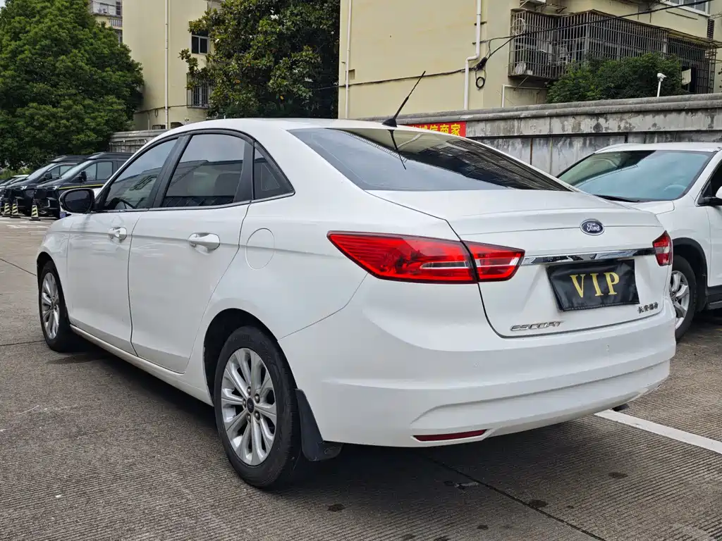 Forex 2015 1.5L automatic fashion model купить на сайте DeffCars