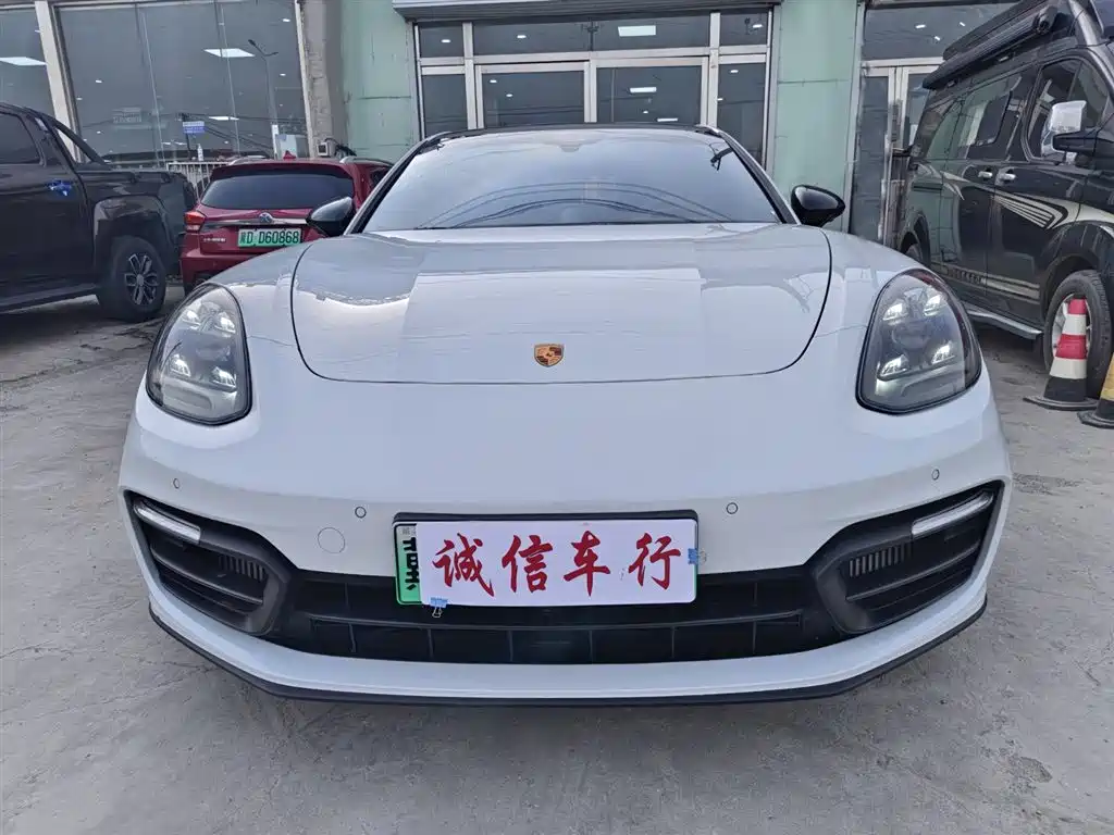 Panamera New Energy 2022 Panamera 4 E-Hybrid Platinum Edition 2.9T купить на сайте DeffCars