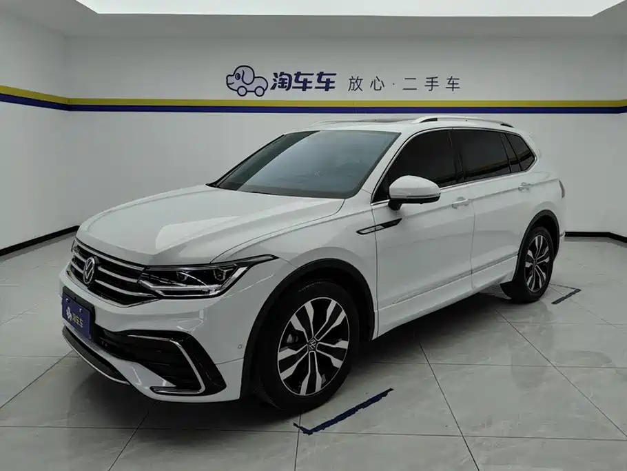 Tiguan L 2024 330TSI automatic two-wheel drive R-Line version купить на сайте DeffCars