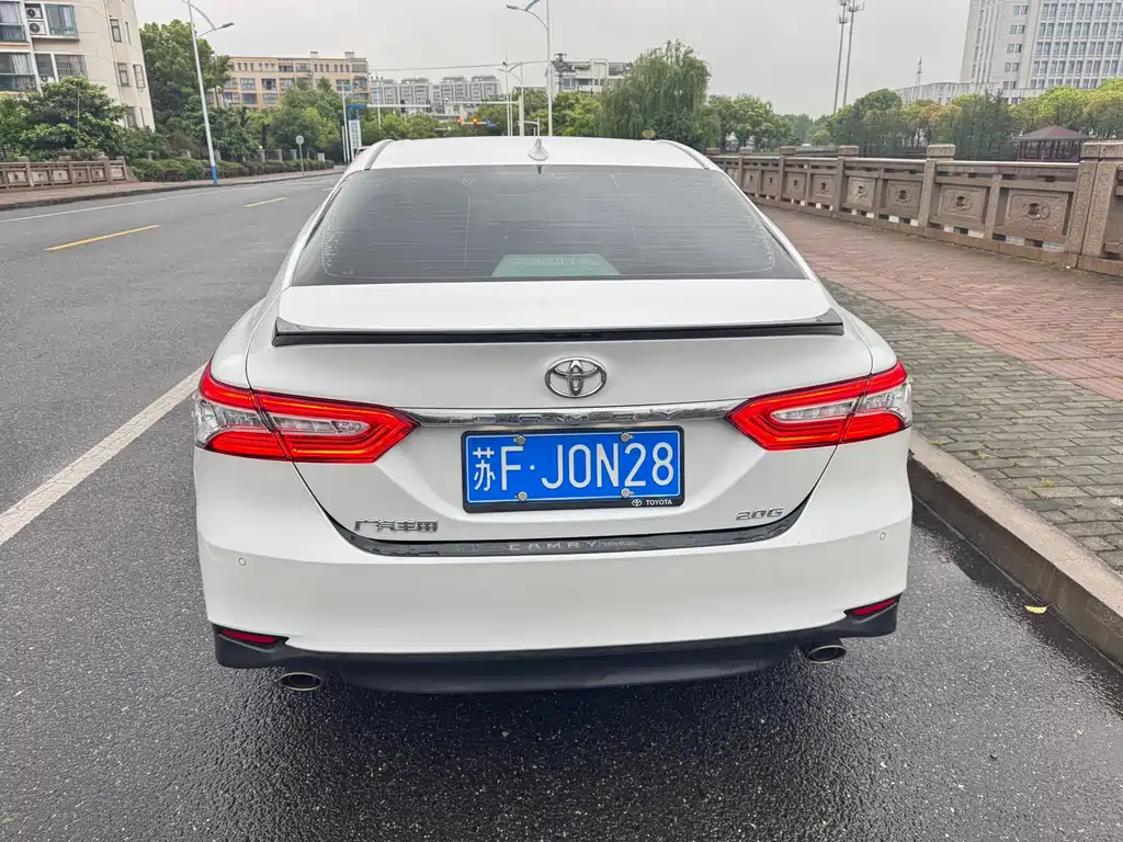 Camry 2022 2.0GVP Leading Edition купить на сайте DeffCars