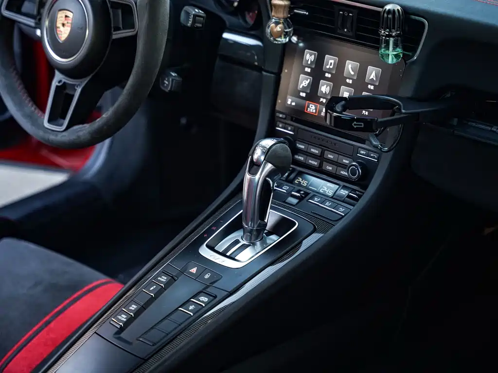 Porsche 911 2018 GT3 4.0L купить на сайте DeffCars