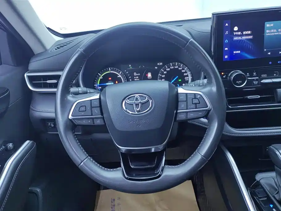 Highlander 2022 dual engine 2.5L four-wheel drive premium version 7 seats купить на сайте DeffCars
