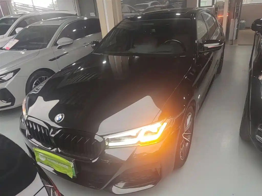 BMW 5 Series New Energy 2021 535Le Pioneer Edition M Sports Package купить на сайте DeffCars