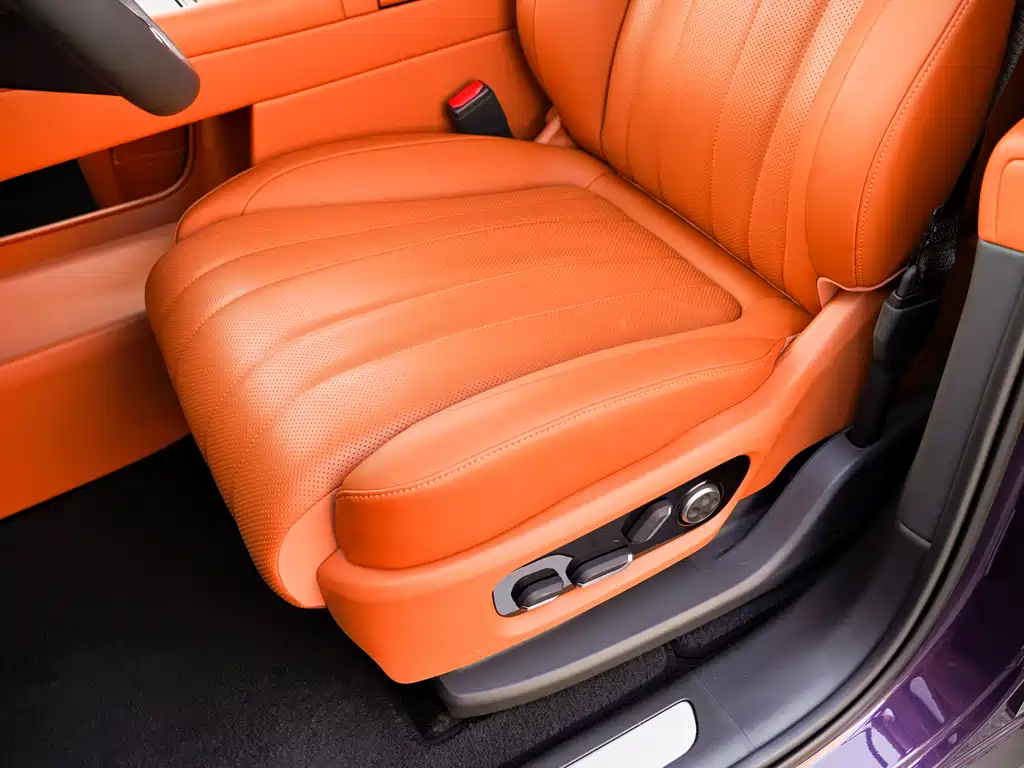 Wenjie M8 2025 pure electric Max+ six-seater long-range version 896-line lidar) купить на сайте DeffCars