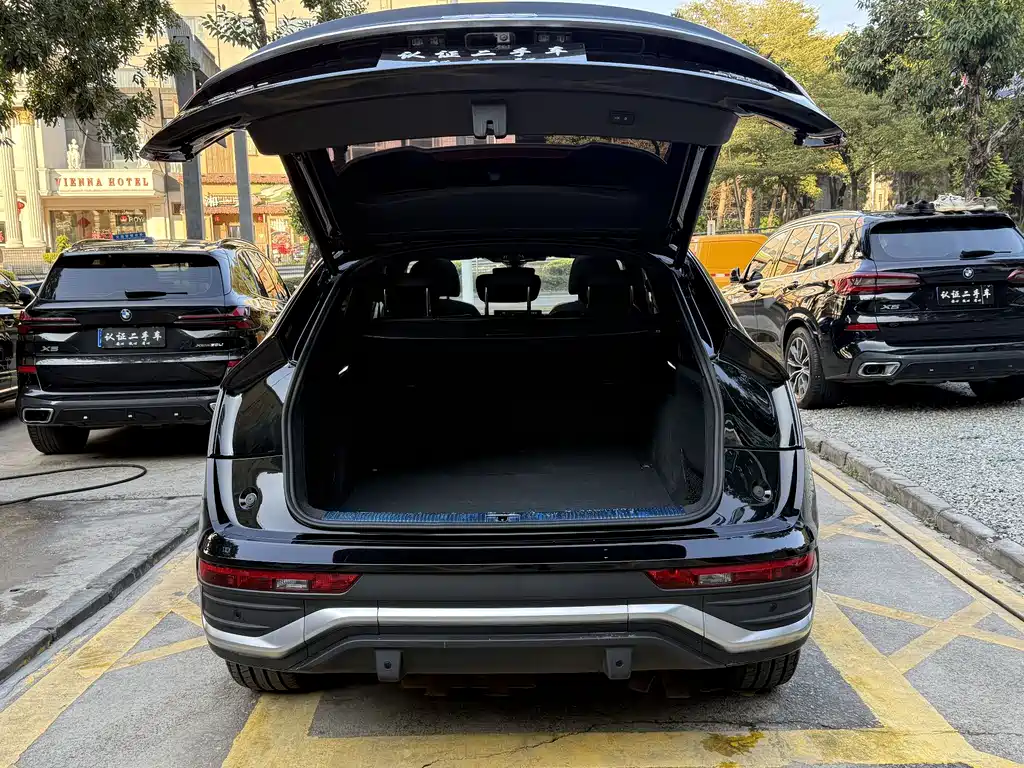 Audi Q5L Sportback 2022 facelift 45 TFSI luxury model купить на сайте DeffCars