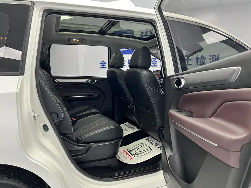 Trumpchi M6 2021款 PRO 270T DCT尊享版 купить на сайте DeffCars