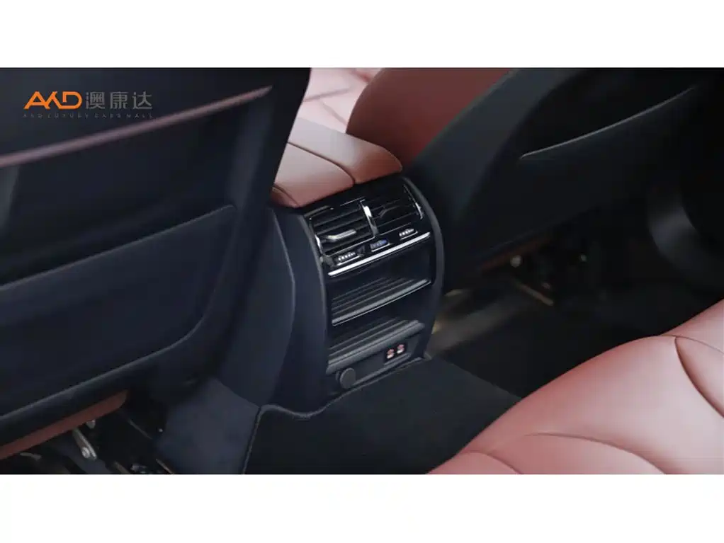 BMW 5 Series 2020 530Li Leading M Sports Package купить на сайте DeffCars