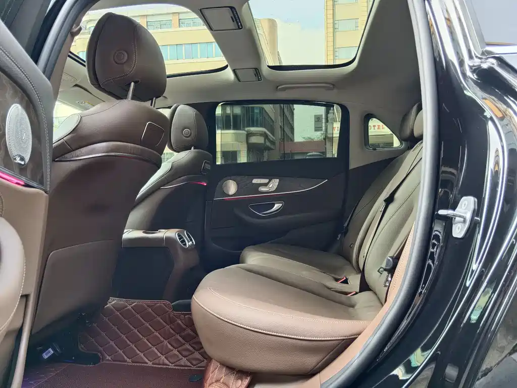 Mercedes-Benz E-Class 2022 E 300 L Sporty and Fashionable купить на сайте DeffCars