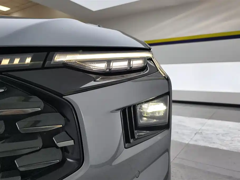 Mondeo 2022 EcoBoost 245 Extreme купить на сайте DeffCars