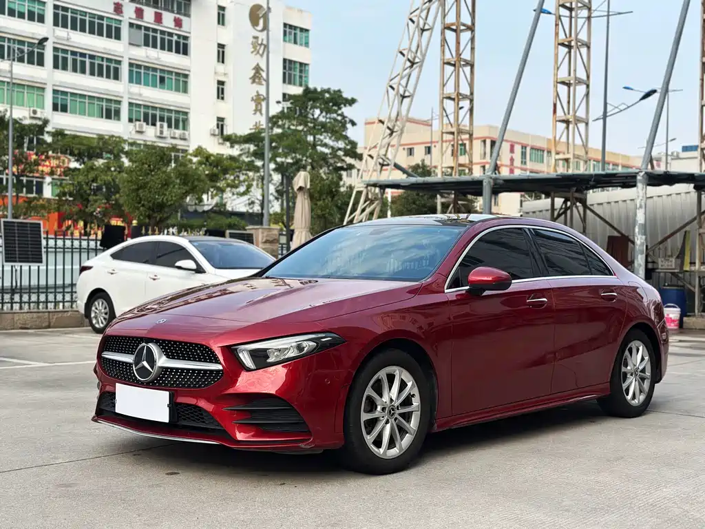 Mercedes-Benz A-Class 2019 A 200 L Sports Sedan купить на сайте DeffCars