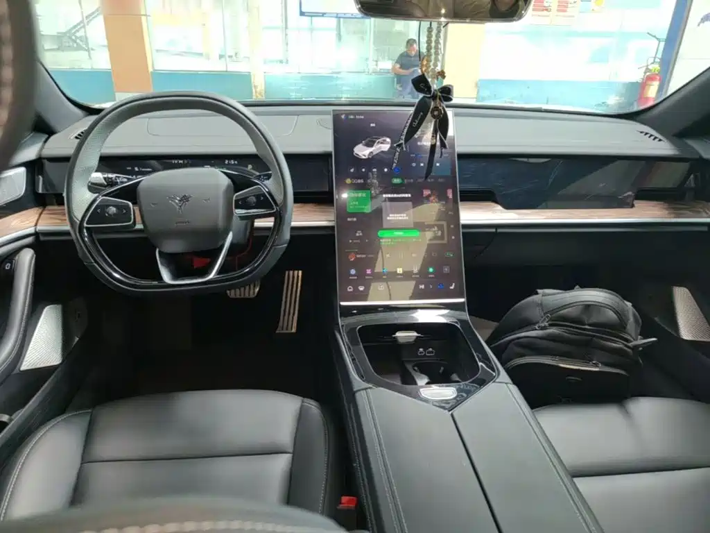 Nezha S 2024 extended range 1060 Lite version купить на сайте DeffCars
