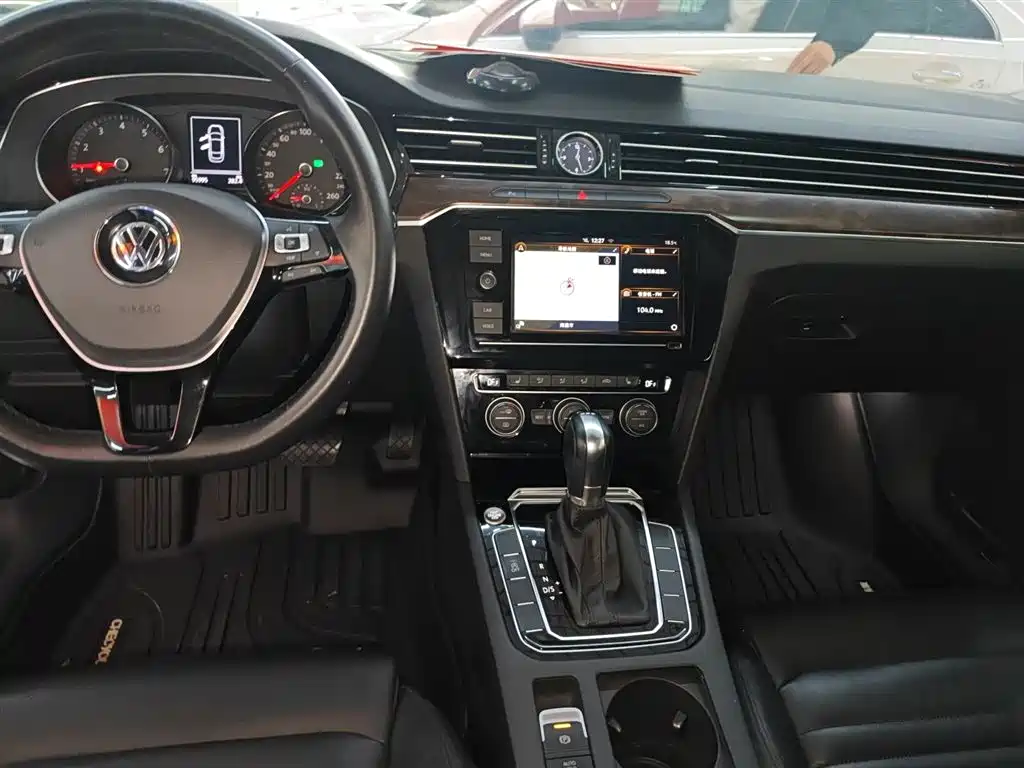 Magotan 2019 330TSI DSG luxury model National VI купить на сайте DeffCars
