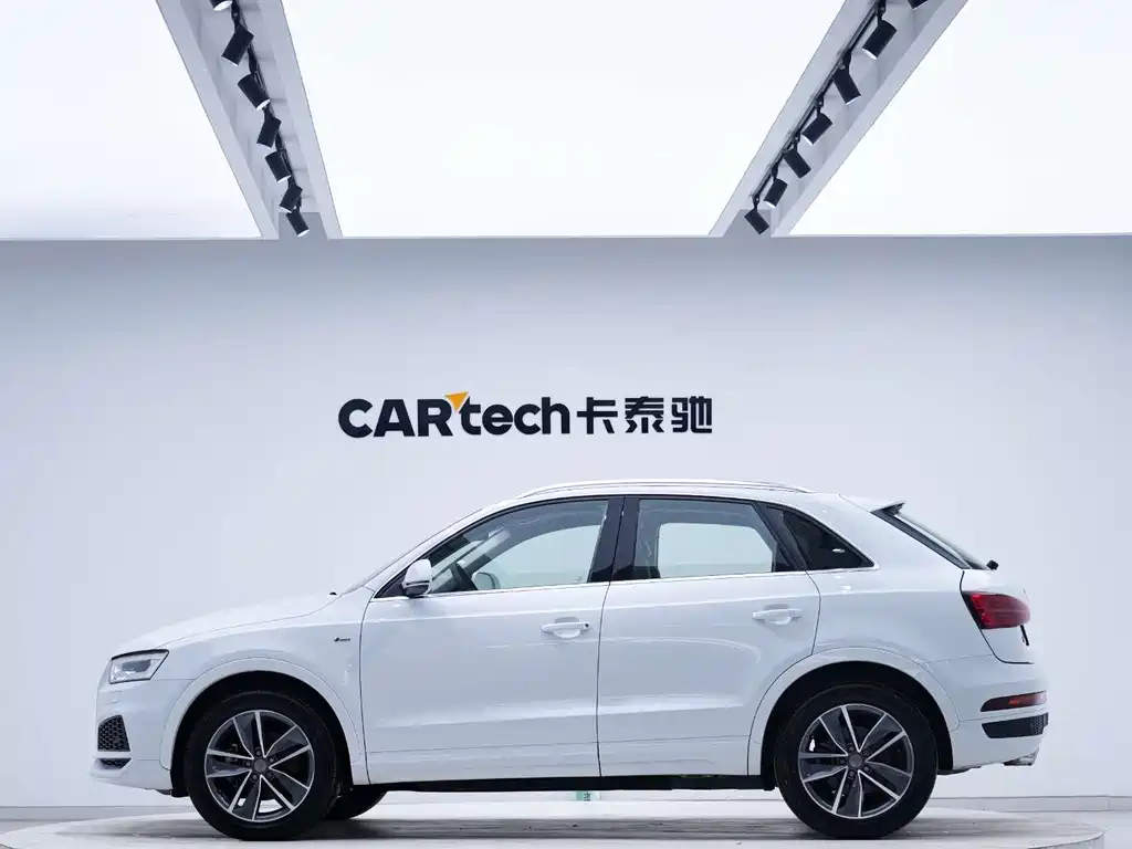 Audi Q3 2018 30 TFSI Fashionable Collection Edition купить на сайте DeffCars