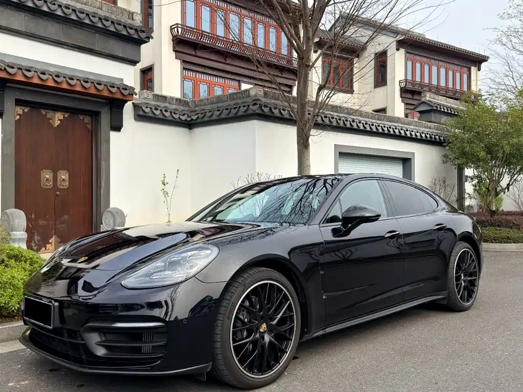 Panamera 2023 Panamera 2.9T Platinum Edition купить на сайте DeffCars